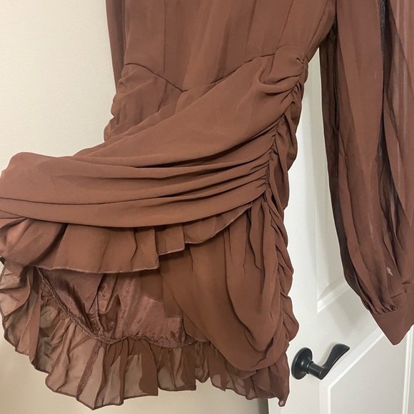 Pretty little thing chocolate chiffon dress - Picture 5 of 7